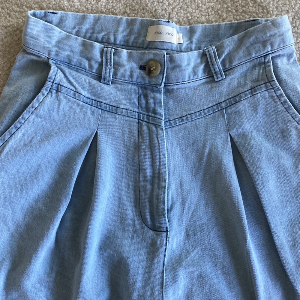 Nico Nico Soft Blue front yolk denim size 6